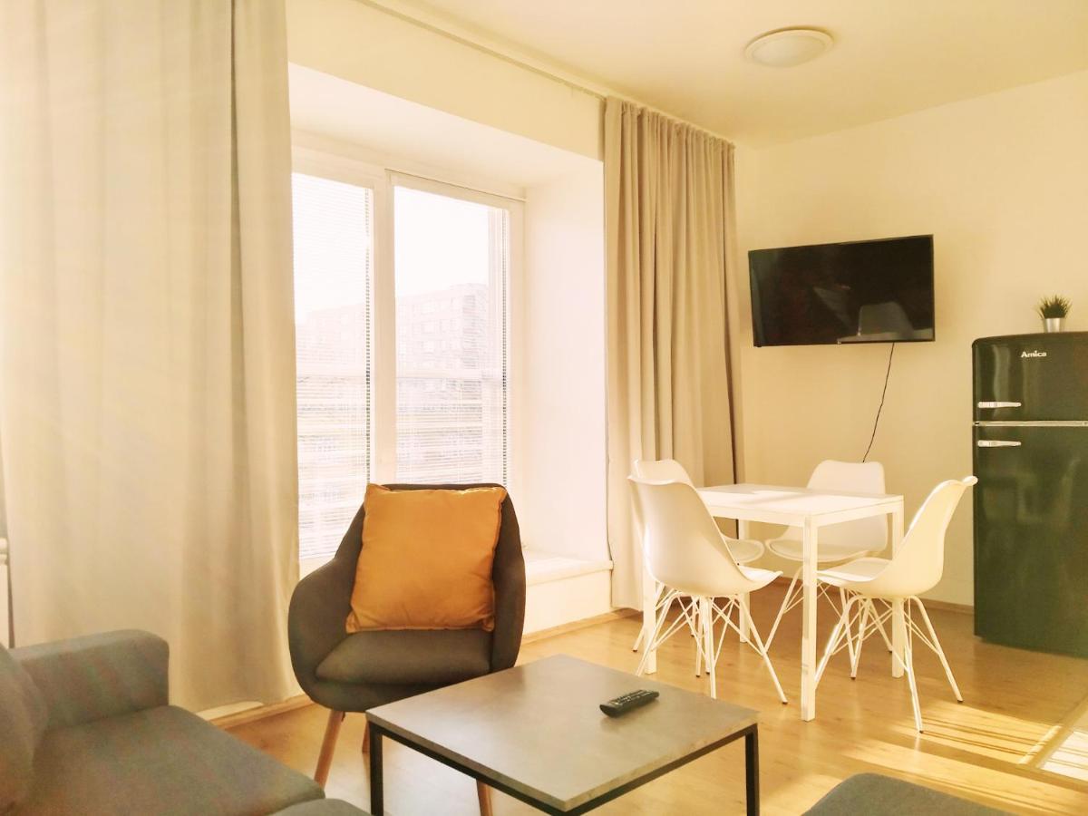Yellow Apartment Ostrava Dış mekan fotoğraf